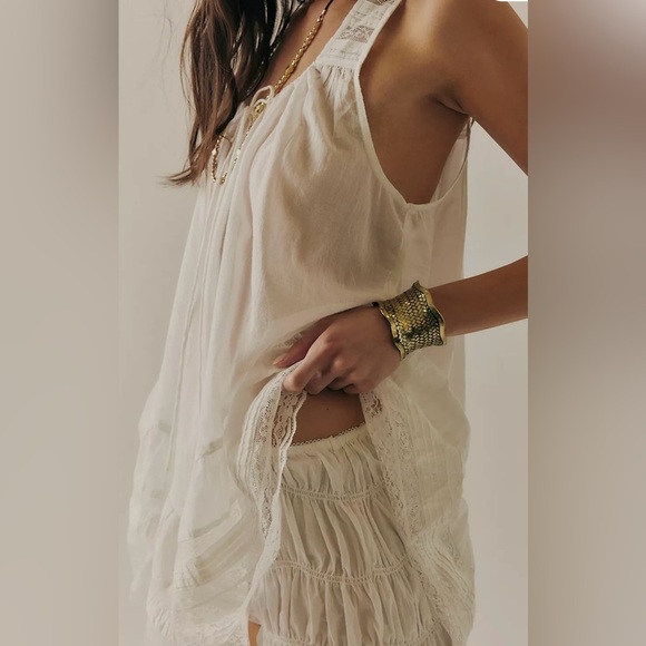 NWT Free People Coretta Tunic White Lace Trim Sleeveless Top - Picture 3 of 15